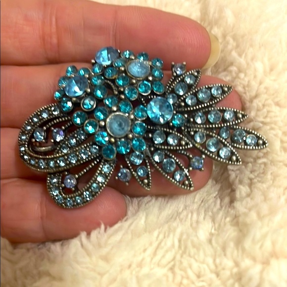 Vintage Blue Crystal Rhinestone Brooch/ Pendant - Picture 4 of 5